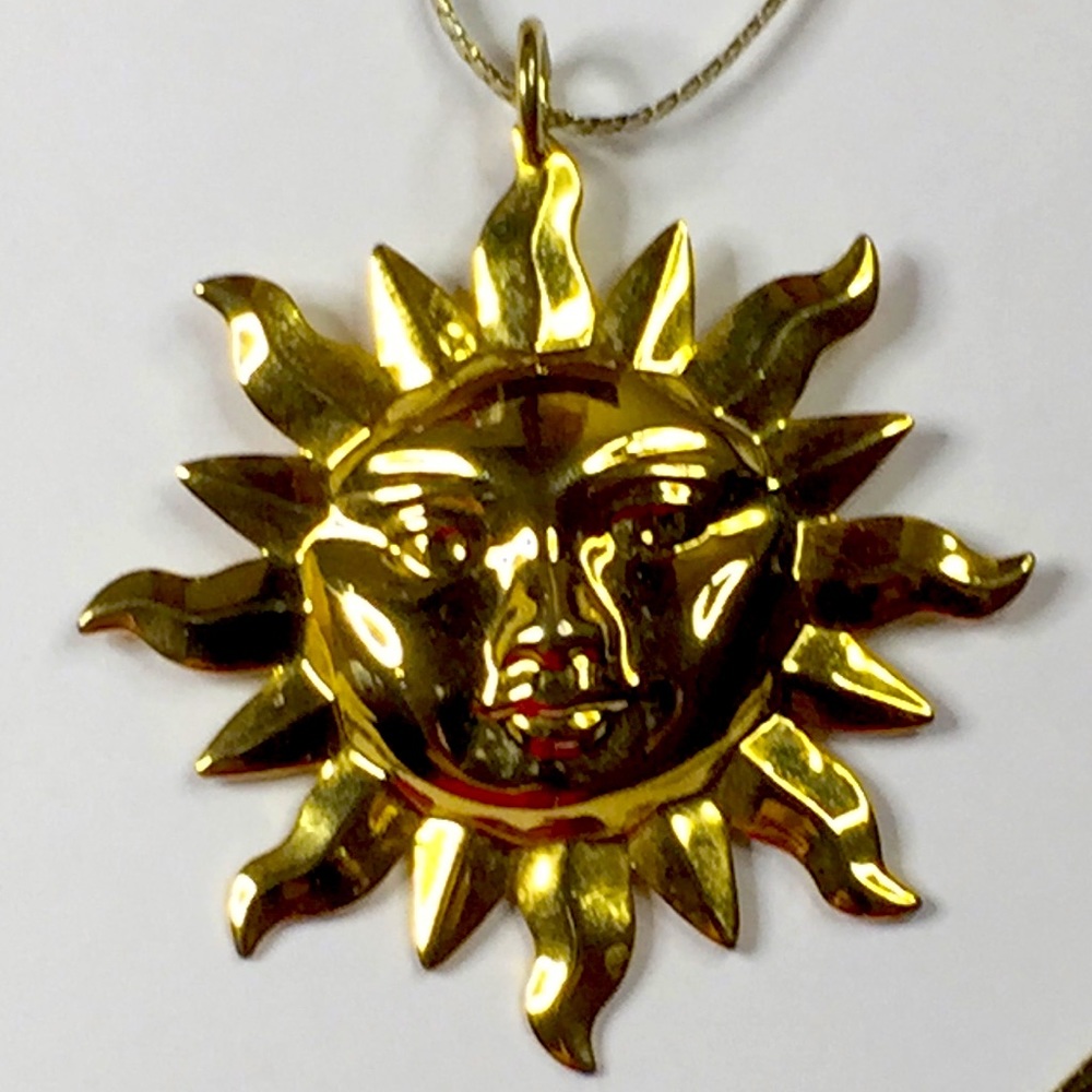 Sun ๐ Pendant - Picture 3 of 5